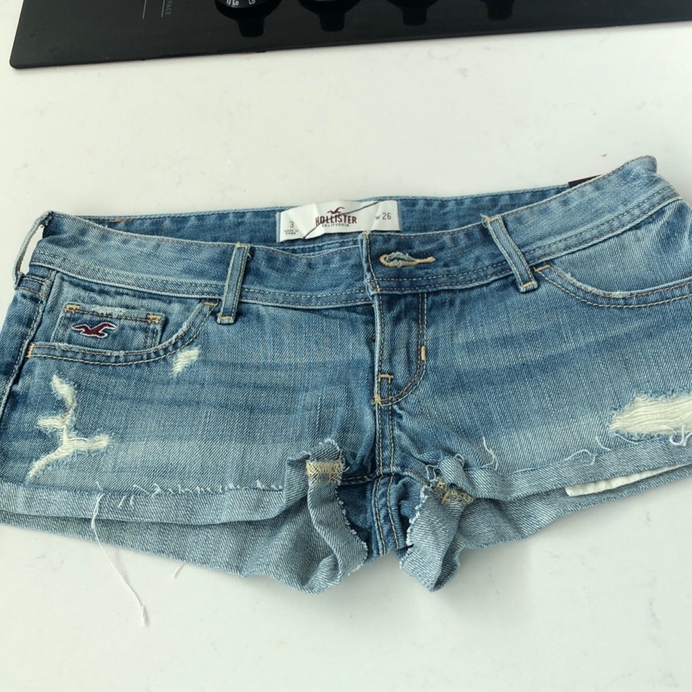 Brand New Mega Distress Short Pants 😍